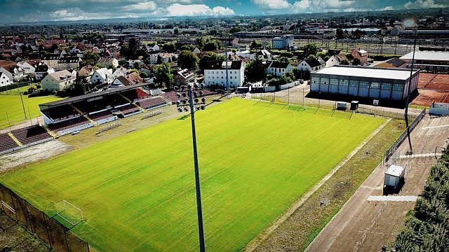 借至拜仁慕 借至拜仁慕